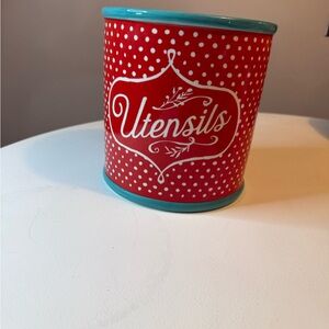 Pioneer woman utensil jar